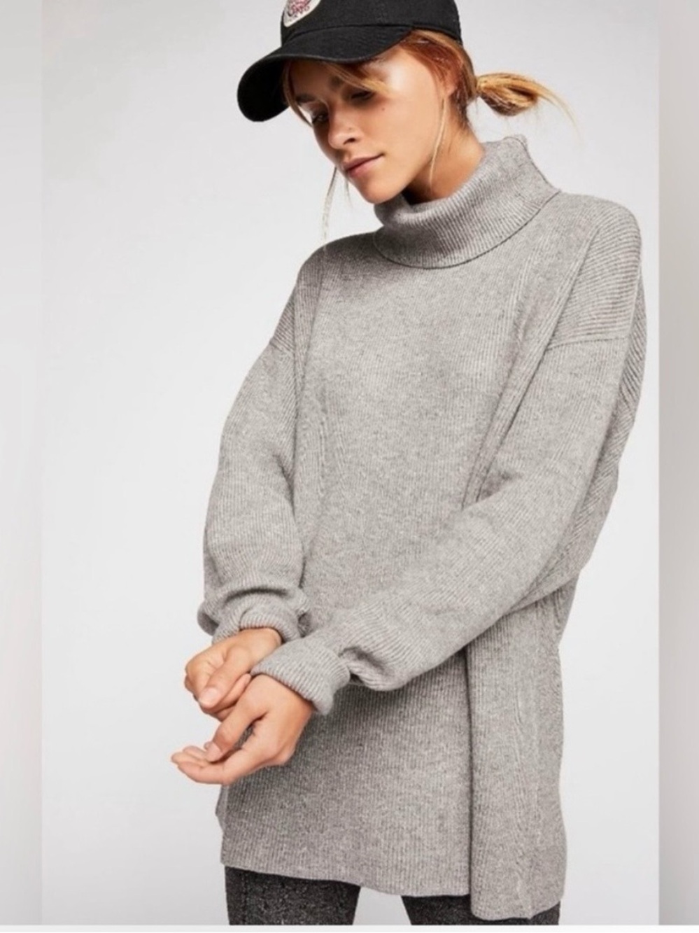 Free People Softly Structured Knit Turtleneck Oversized Gray Sweater Size Small